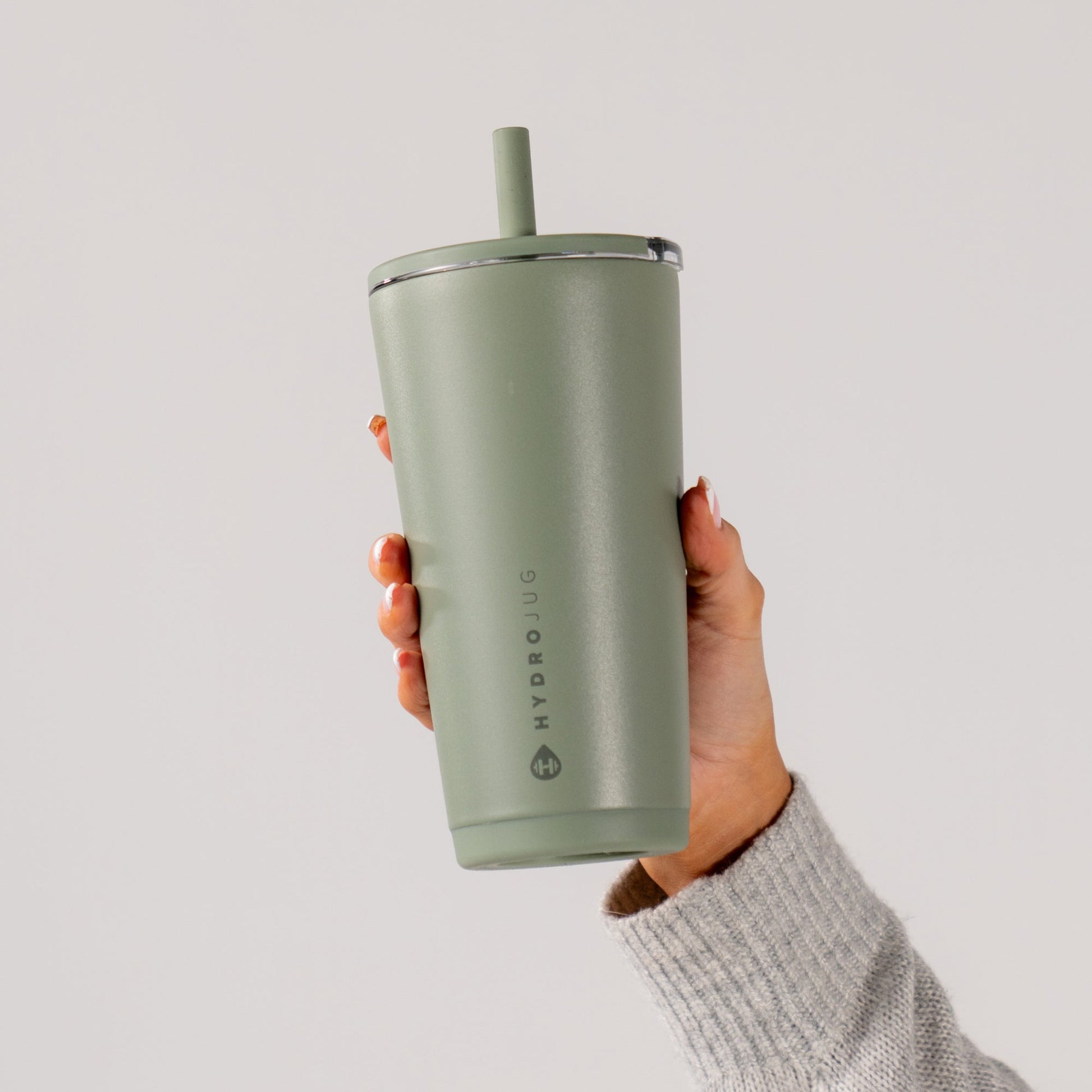 courtyard-q9 EverydayTumbler20oz.-Courtyard-AmzPI-4.jpg